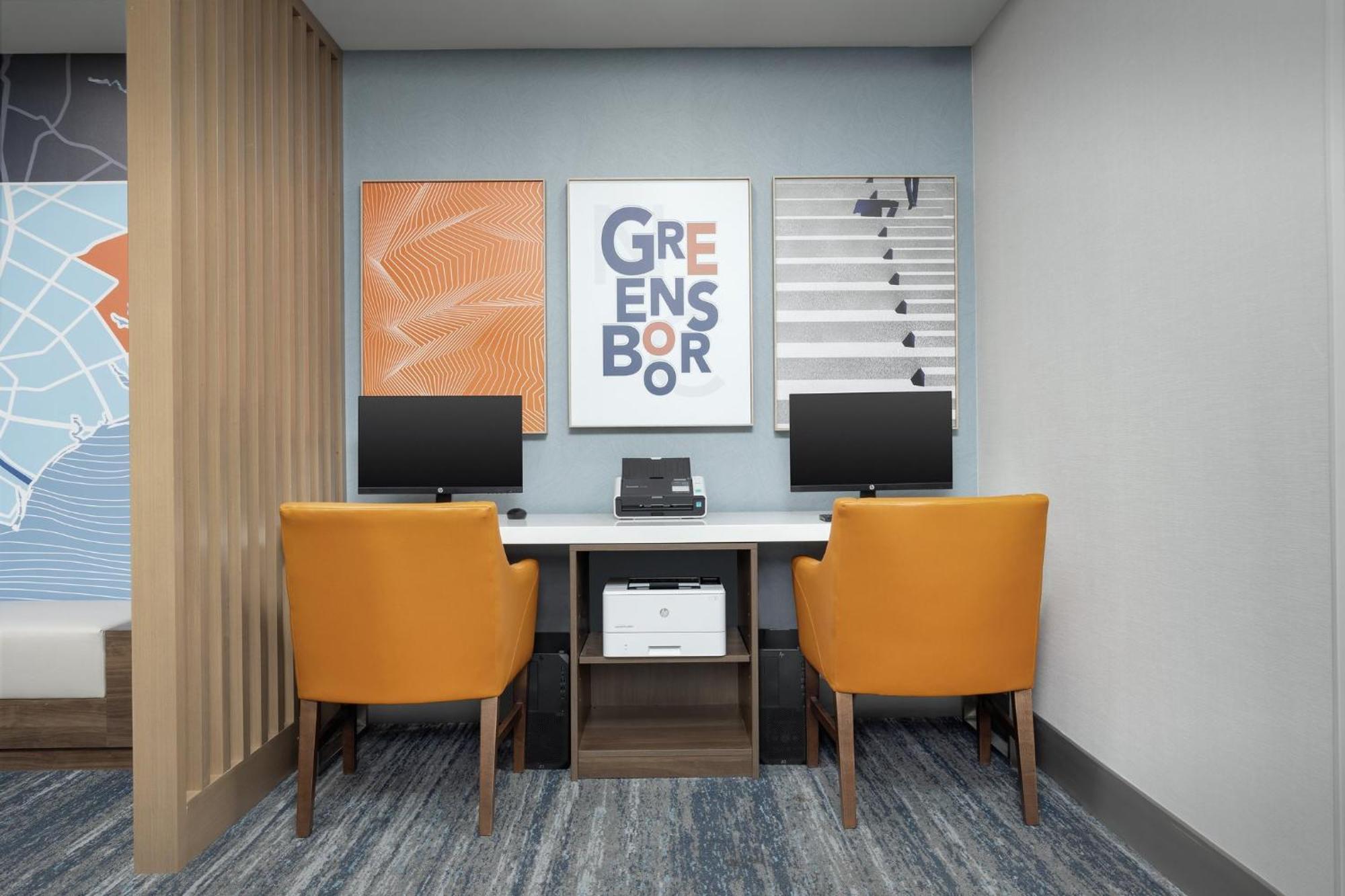 Holiday Inn Express Hotel & Suites Greensboro - Airport Area By Ihg מראה חיצוני תמונה
