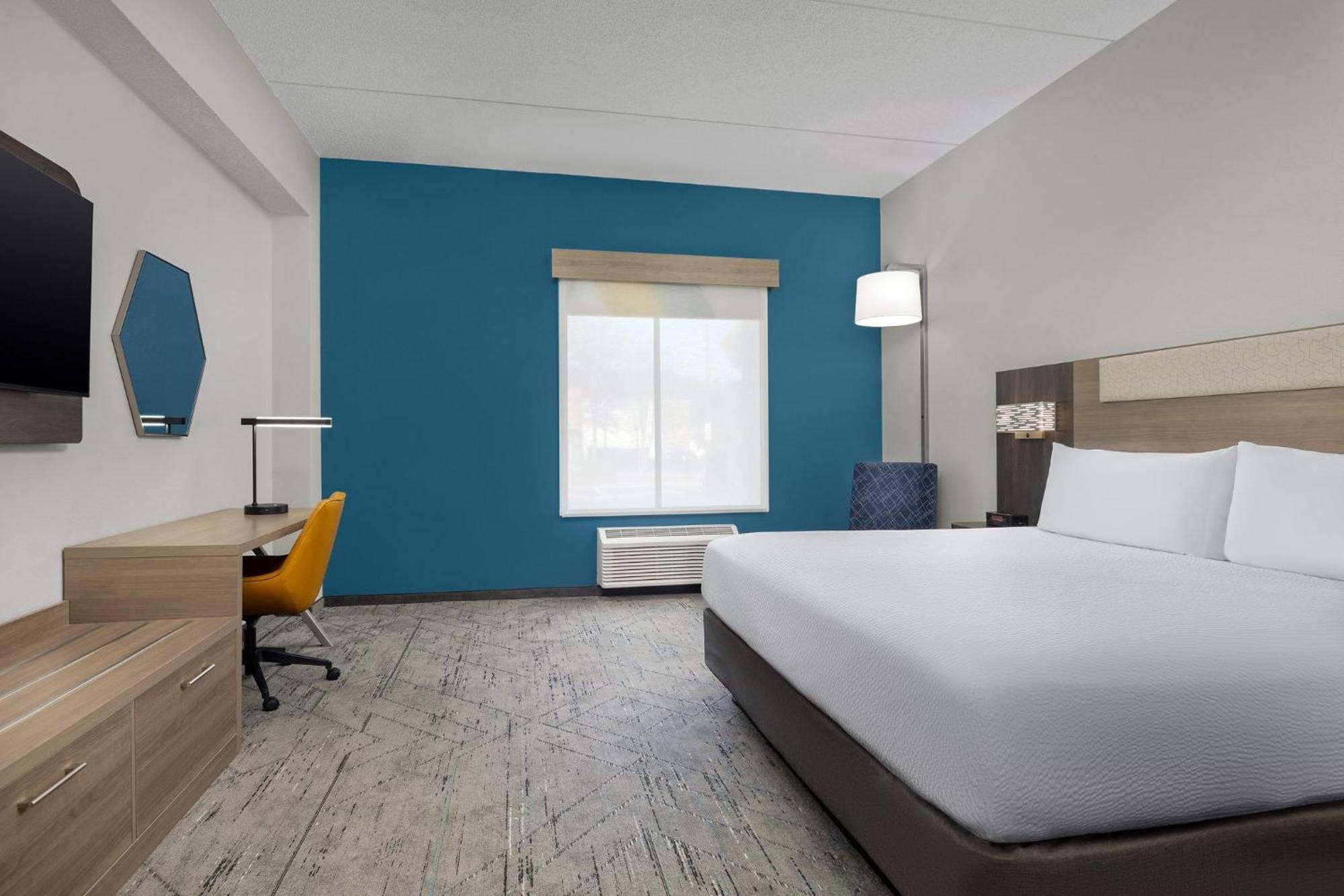 Holiday Inn Express Hotel & Suites Greensboro - Airport Area By Ihg מראה חיצוני תמונה