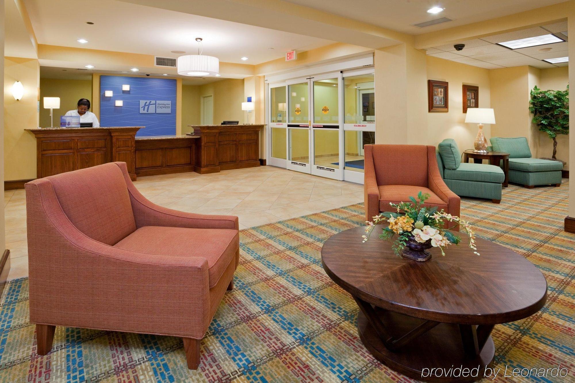 Holiday Inn Express Hotel & Suites Greensboro - Airport Area By Ihg מראה חיצוני תמונה